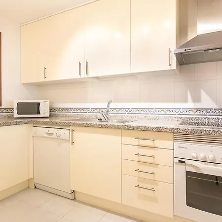 Apartment 2114-apt With Terrace With Pool View