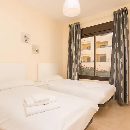 2114-apt With Terrace With Pool View Apartment *